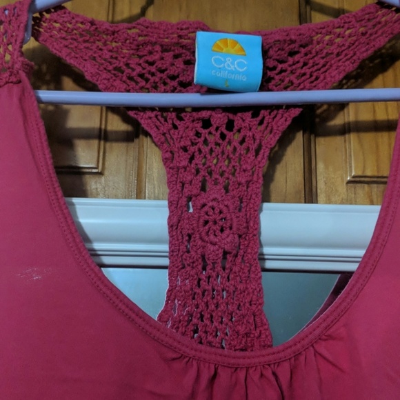 Bright pink top with knitting in back - Picture 2 of 7